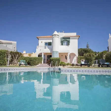 Jade By Algarve Holidays Villa