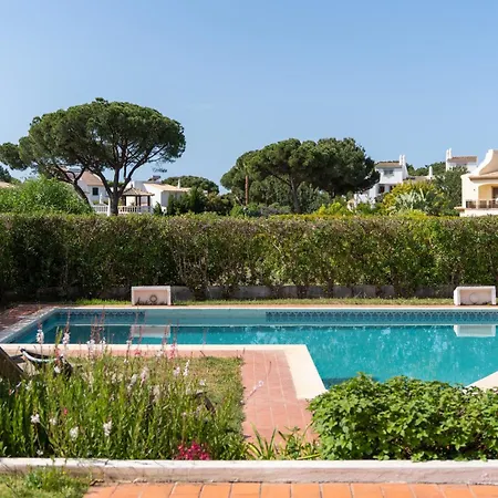 Jade By Algarve Holidays *