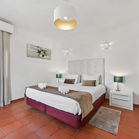 Jade By Algarve Holidays * Βιλαμούρα