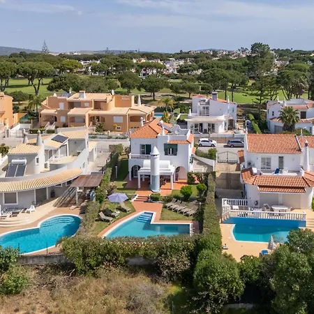 Jade By Algarve Holidays *